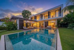 Kadera - 4BR Stunning Villa 4 Mins from the Beach