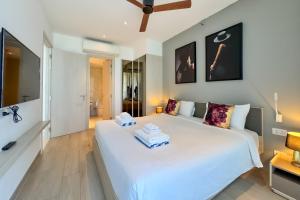 Laguna 2BR Condo with Beach Shuttle - Cassia 2311
