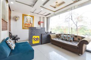 FabHotel Metro Residency
