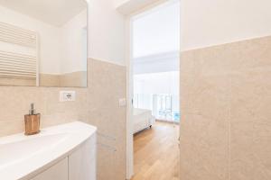 Le Bijou - Luxury Sea View & Private Garage