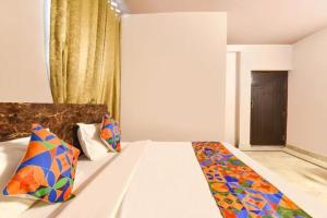 FabHotel Blue Prime - Nr Suvira Hospital
