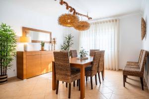 Villa Monte das Oliveiras with Private Pool