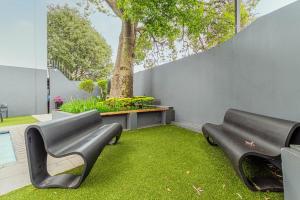 Rosebank Luxe, Parking, Wifi, Mall, Gautrain & Heater