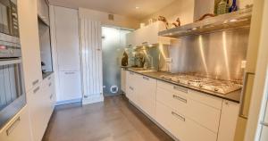 Mediterraneo Classy Apartment, Private Garden
