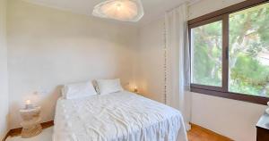apartament amb piscina comunitària al Golfet