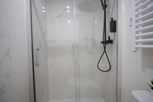 Estudio 3 Juan Boscan Madrid Hot Tub & Arcade