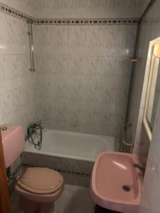 Sleeps2-FreeParking-WalkToBeach-Carvoeiro