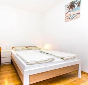 Apartment Dragica P A1 Pašman