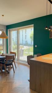 Apartament Krisa z ogródkiem
