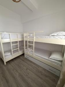 Qerret Flat House