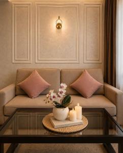 Sienna Suite - Panoramic Views, Supernova, Noida
