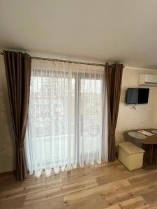 Palas Grand View