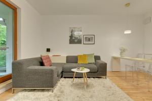 Sopot Aquarius Forest & City Suite with Free Parking by Downtown Apartments