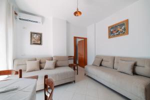 Juna Apartment