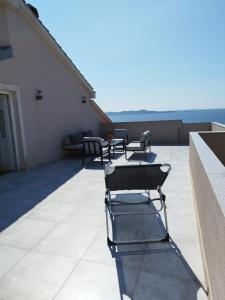 Lela Apartments