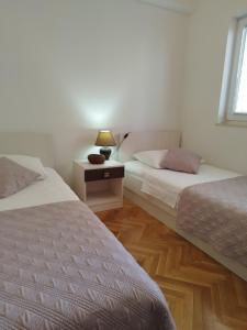 Lela Apartments
