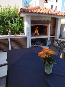Lela Apartments