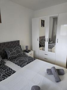 L&N apartments