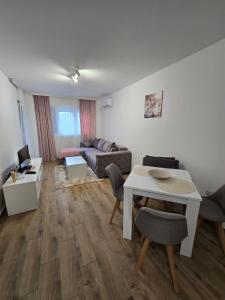 L&N apartments