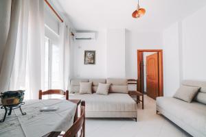 Juna Apartment