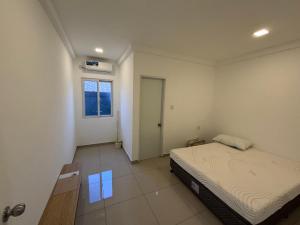 1 bedroom Pitogo cliff appartment