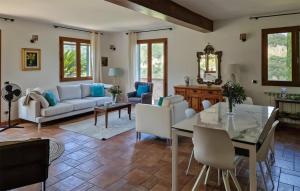 Stunning Home In Camporosso
