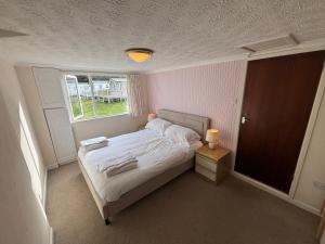 The Poplars Chalet 3 Dog friendly