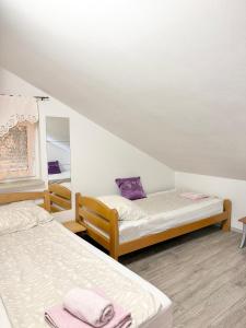 Apartment Ana - Sea View Rooftop, Novalja