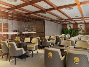 JP Crowne Regency