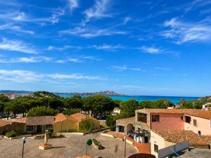 Sea View Three Bedroom Home with Panoramic Terrace