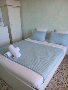 Vue mer, plage à pied, 2 chambres