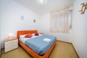 GuestHost - La Casa al Mare Apartments with Parking