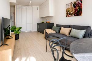 Towarowa Harmony Apartment, free parking, air-conditioning, self check-in 24h