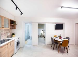Boukamvillia Apartment, just 500m from Nidri Beach