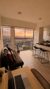 Bella vista con Gym y cerca Miraflores