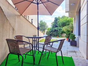 Cabacum Pleasure Beachfront Apartments - 50m to Beach and Pool