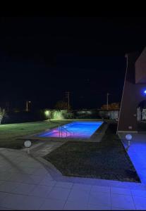 Villa TITOU Avec Piscine & Jardin à Chott Mariem, Sousse