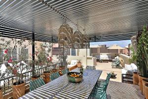 Riad Della