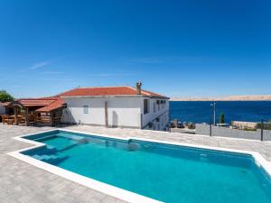 Apartment Delfin-5 by Interhome