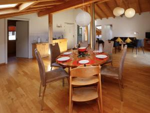 Apartment Chalet Almisgässli by Interhome