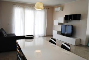 Villa con Piscina San Teodoro