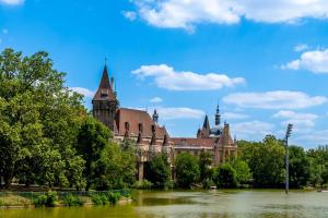 Puskás Corner Studio -Cozy Stay Near Puskás Arena with AC