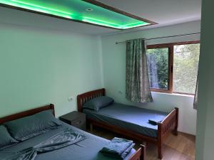 Shpia e Mikut Guesthouse