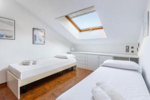 Hostdomus - Oasi Apartment free garage and pool