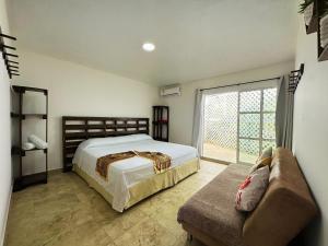 The Rock House Eco
