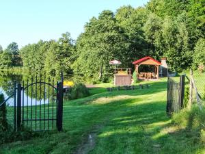 Holiday Home in Kaschubei am eigenen See by Interhome