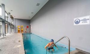 HOM I Piscina temperada, Estacionamiento, Terraza con Parrilla, WiFi, Calefacción central