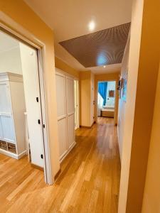 Appartamento 306 by Theater Home