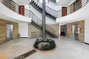Elegant 1BR • Skyline View • Pool • Gym • Provenza