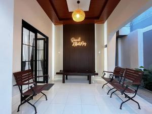 Rumah Mbah Mus Syariah di Tengah Kota Solo